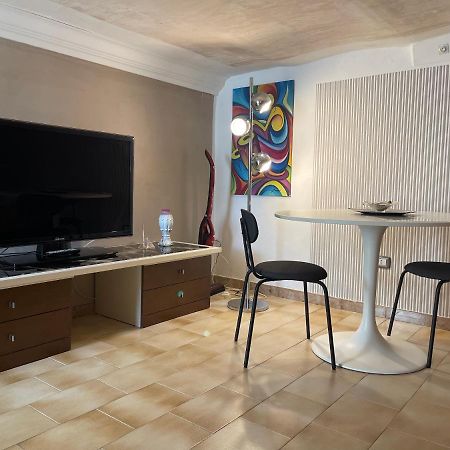 Colibri Apartment Bari Exterior photo