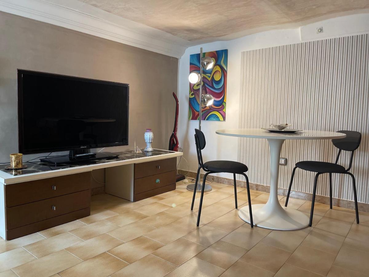 Colibri Apartment Bari Exterior photo
